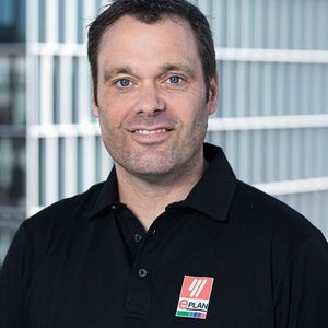 «Unsere User erhalten konkrete Impulse, die ihre Prozesse beschleunigen und vereinfachen – und Entscheider gewinnen Orientierung, Trends und klare Signale für die strategischen Weichenstellungen in ihren Unternehmen», erklärt Jan Fleming, Vice President Customer Journey bei Eplan.(Bild:  Eplan)