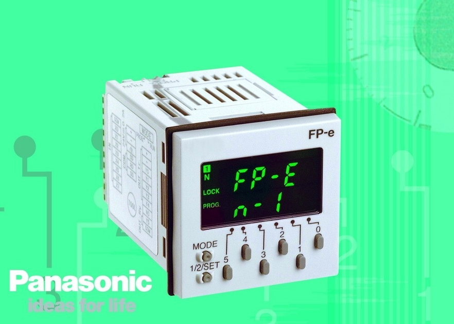 Miniatur-SPS mit integriertem Display