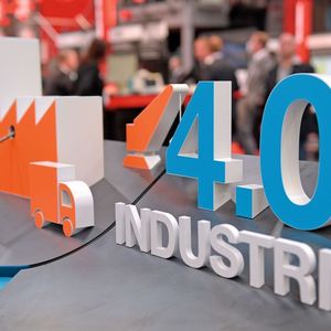 Under “Logistics 4.0”, Team CEO Michael Baranowski understands the transfer of the concepts of “Industry 4.0” to logistics.