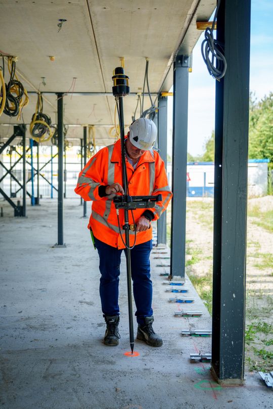 Topcon Origo ist ein räumliches Positionierungssystem für die Innenraumabsteckung(Bild:  Topcon)
