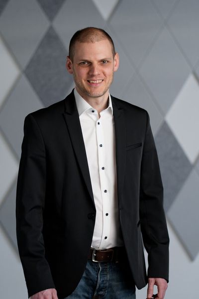 „Wenn eine Aufgabe von einem Menschen leicht gelöst werden kann, aber schwer zu automatisieren ist, dann kann Deep Learning sinnvoll sein“, sagt Christoph Eichhorn, Produktmanager Deep Learning bei Sick. (Bild: Sick)