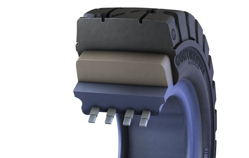 Die Bodenschicht des Super-Elastic-Reifens mit den darin eingebetteten Stahlkernen sorgt für einen optimalen Sitz auf der Felge. (Bild: Continental)