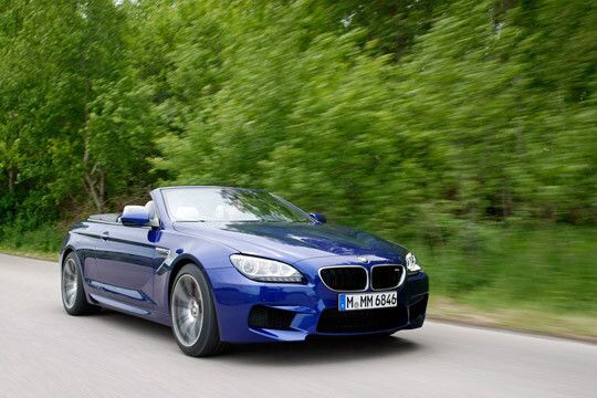 Er katapultiert den M6 in 4,3 Sekunden auf Tempo 100. (Foto: BMW)