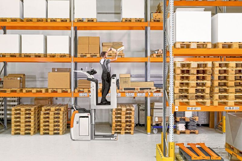 OXV-Kommissionierer von Still. (Bild: Still)