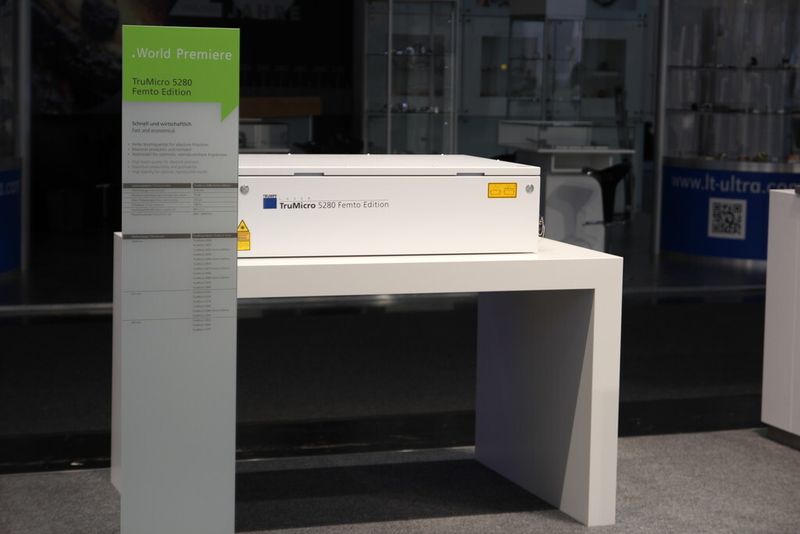 Weltpremiere TruMicron 5280 in Femto-Version. (Königsreuther)