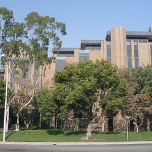 (Coolcaesar/http://commons.wikimedia.org/wiki/Commons:GNU_Free_Documentation_License,_version_1.2)