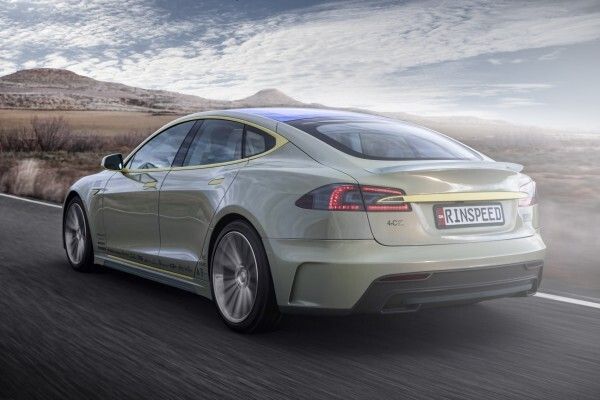 Mit dem vollelektrisch angetriebenen Konzeptfahrzeug „XchangE“ zeigt die Schweizer Ideenschmiede Rinspeed auf dem Genfer Auto-Salon die Zukunft des autonomen Fahrens.  (Rinspeed)