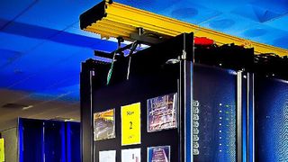 Nach Auskunft des Beratungsunternehmens COBOL Cowboys waren 2016 immer noch 200 Milliarden Zeilen COBOL-Code im Einsatz (skeeze)