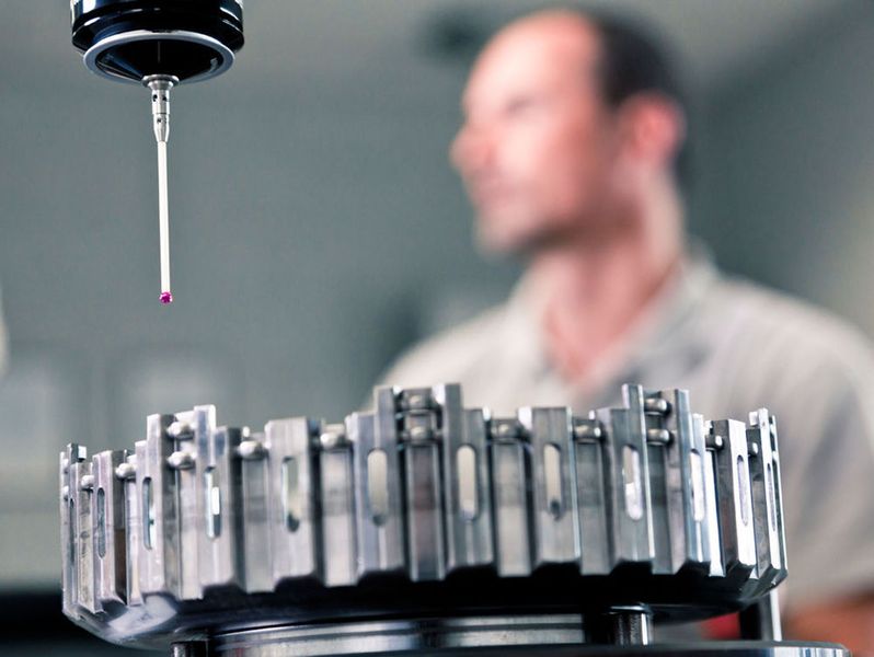 Beim Feinschneiden wird Präzision erwartet. (Feintool)