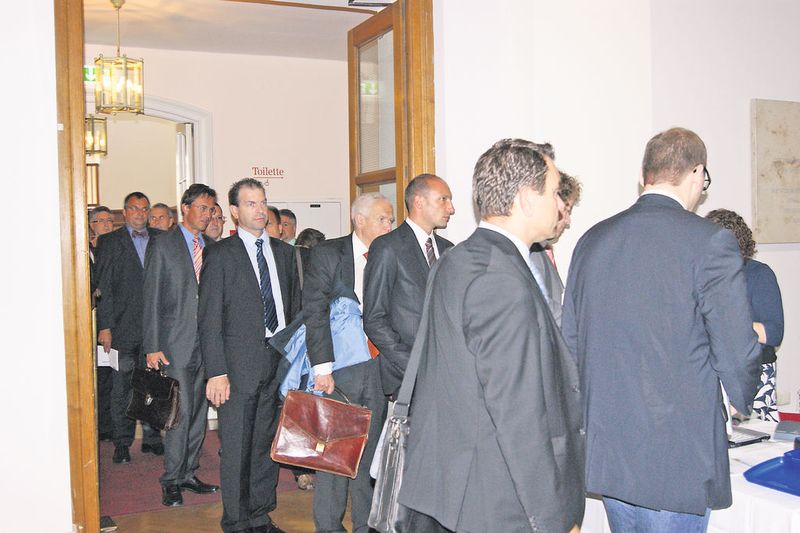 Ansturm auf den Netzdialog. Fast 300 Besucher wollten sich über die Fortschritte von Open Government und Open Data im Freistaat informieren (Fotos: mk) (Archiv: Vogel Business Media)