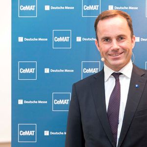 Jochen Köckler, Vorstandsvorsitzender der Deutschen Messe AG: «Industrie 4.0 und Logistik-4.0-Lösungen sind bereits heute erhältlich und können im eigenen Unternehmen implementiert werden.»