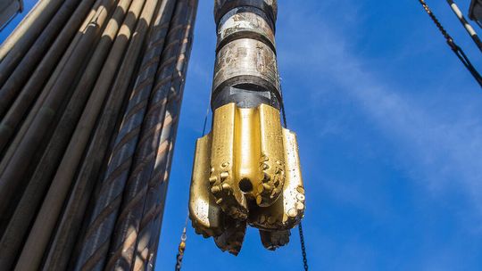 Esso darf womöglich in Niedersachen nach Lithium Ausschau halten. Sollten dort ergiebige Quellen dafür aufgespürt werden, könnte die Abhängigkeit von China spürbar geringer werden.(Bild:  Exxonmobil)