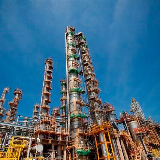 Die Verarbeitung der erneuerbaren und recycelten Rohstoffe von Neste wird in den Anlagen von Braskem in Südamerika stattfinden.(Bild:  Braskem)