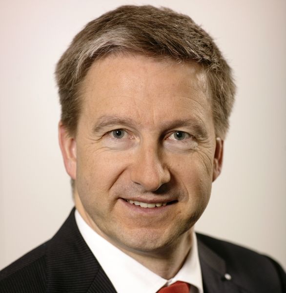 Dr. Axel Stepken, Vorstandsvorsitzender des TÜV SÜD: „Mit gebündelter Kraft wird es gelingen, internationale Wachstumsmärkte schneller auf- und auszubauen.“  (Bild: TÜV Süd)