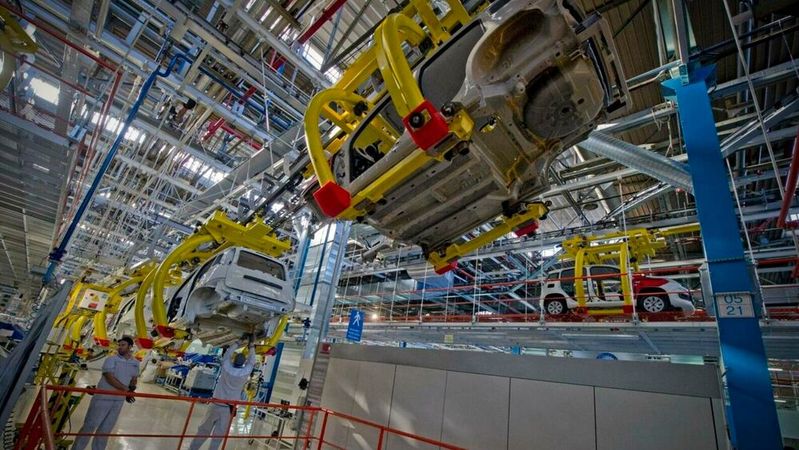 Im Werk Pomigliano d‘Arco will Stellantis zukünftig elektrische Kleinfahrzeuge produzieren.(Bild:  Stellantis)