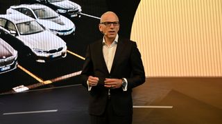 BMW-Vertriebsvorstand Pieter Nota setzt stärker auf nachbuchbare Dienste. (BMW)