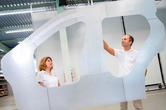 Thyssenkrupp Steel aims to make vehicle construction slightly more cost-effective and sustainable with the innovative door ring. Read here what the company means by this ...(Image: Thyssenkrupp Steel)
