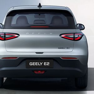 Abgestimmt wurde das Elektromodell Geely zufolge auf die europäische Straßenverhältnisse.(Bild:  Geely)