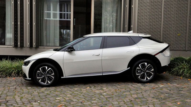 Er kommt mit mindestens 170 PS. (Bild: Wehner)