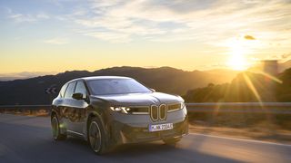Der neue BMW iX3: Hier kommen bereits erste Produkte aus dem FSCM-Projekt zum Einsatz. (Bild: BMW)
