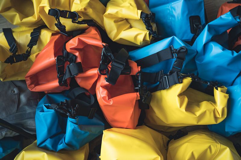 Gastgeschenk passend zur Location: Die C4B-Drybags fanden reißenden Absatz. (C4B)