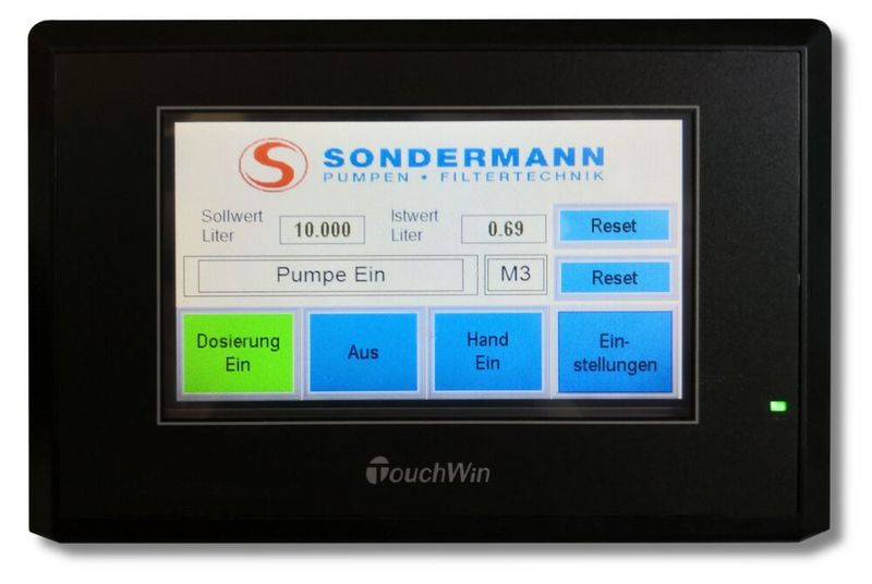 Über das Touch-Panel kann der Bediener den Behälter sicher entleeren. Fehler werden ihm sofort angezeigt.  (Sondermann)