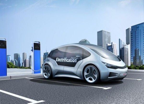 Elektrifizierung – spart bis zu 60% Kraftstoff: Viele Hersteller bieten diese elektrifizierten Antriebe heute schon zu kleinen Aufpreisen an. Deshalb kann sich ein Hybrid schon ab der Golf-Klasse lohnen. Käufer erhalten dafür einen sparsamen Antrieb, der durch Boost-Funktionen auch mehr Fahrspaß bieten kann. (Bild: Bosch)