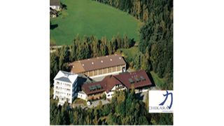 Bestürzung und Trauer über den frühen Tod von Benjamin Sawatzky herrschen nicht hier nur am Chikara-Firmensitz in Tiefenbach, sondern auch bei der Distributionsschwester COS. (Archiv: Vogel Business Media)