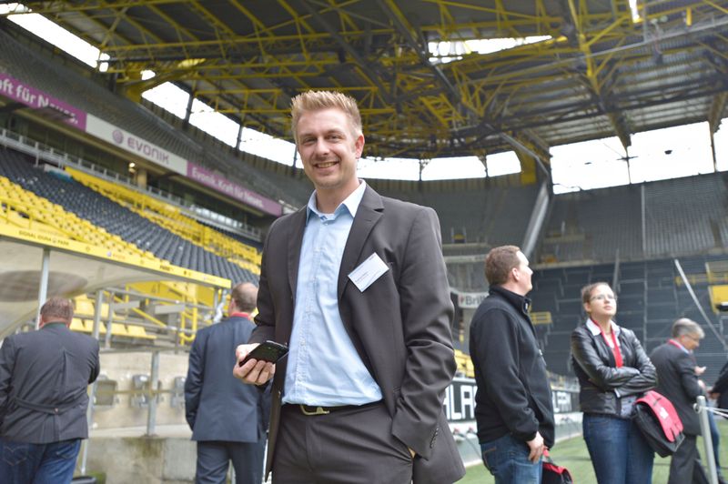 Raphael Rahtz, Key Account Manager bei Swyx, genoss die Stadionluft in Deutschlands größtem Fußballstadion.  (Syyx)