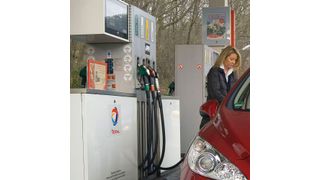 2020 soll die erste Produktcharge der neuen Bioethanol-Anlage ausgeliefert werden. (Auto-Medienportal.Net/Peugeot)