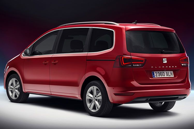 Die Motoren des Alhambra wurden modernisiert und erreichen nun die Abgasnorm Euro 6. (Foto: Seat)