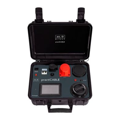 Der Standalone-Koffer prüft laut Hersteller Mode 2 und Mode 3 Ladekabel automatisiert.  (Bild:  AVL Ditest)