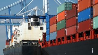 UPS ergänzt mit dem Service „Preferred LCL“ jetzt Routen für beschleunigte Seefracht zwischen Westeuropa und den USA. (Bild: UPS)