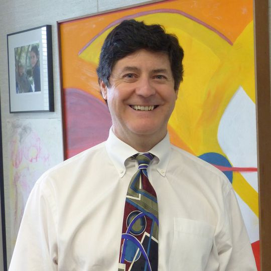 Tony Armstrong: „Es ist offensichtlich, dass der Elektronikanteil in den Fahrzeugen weiter wachsen wird, völlig unabhängig davon, wie viele Autos jedes Jahr verkauft werden.“(Bild:  Analog Devices)