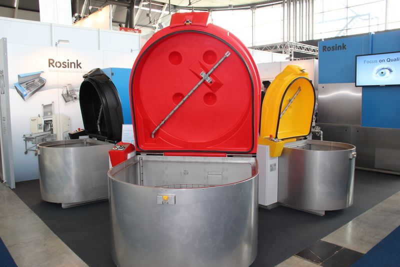 Reinigungsanlagen am Stand von Rosink. (Bild: Itasse)