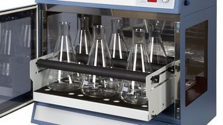 Der neue gekühlte Schüttelinkubator SI600C ist die neueste Ergänzung des Produktprogramms an Labortischgeräten von Stuart. (Bild: Stuart/Bibby Scientific)