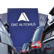 Dat Autohus hat einen zweiten Standort eröffnet. Dat Autohus hat einen zweiten Standort eröffnet.