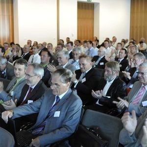 Das E+H-Technologieforum mit rund 160 geladenen Gästen unter letztmaliger Leitung von Dieter Schaudel bot eine Plattform für Innovations-Anstöße.