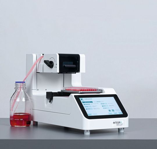 Der Welljet-Reagenziendispenser unterstützt jetzt die Integration mit Sila-2(Bild:  Integra Biosciences)