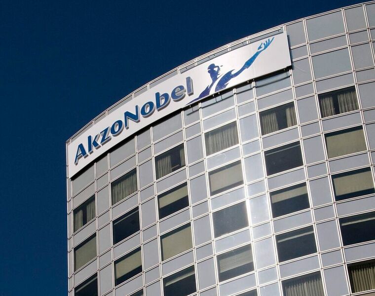 Akzo Nobel will acquire 100 % of the shares of Mauvilac. (Akzo Nobel )