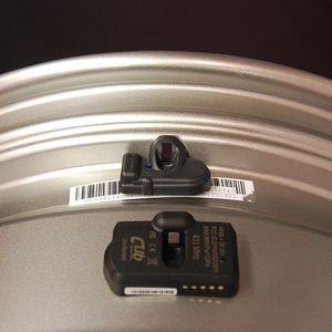 Sensor ist nicht gleich Sensor: Das verdeutlichte DBV an seinem Stand in Essen. Der Würzburger Großhändler kooperiert mit Alligator.(Foto:  Rosenow)