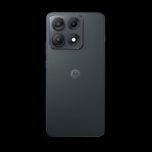 Im Edge 70 max integriert ist ein 7.100 mAh großer Akku, der schnelles Laden mit 90 Watt unterstützt.(Bild:  Motorola)