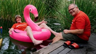 Auch Markenbotschafter Elton war bei den Dreharbeiten des Elten-Songs dabei. (Bild: www.paulrossaint.com)