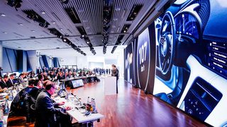 Porsche hat 2018 Absatz, Umsatz und Gewinn erneut steigern können. Das hat der Premiumhersteller bei seiner Jahrespressekonferenz verkündet. (Porsche)