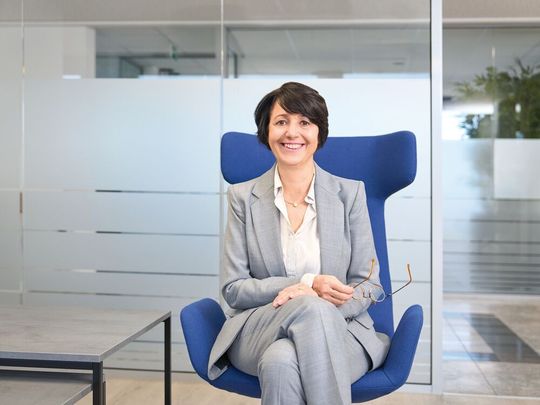 Christine Grotz, Geschäftsführende Gesellschafterin, gestaltet das Unternehnen so um, dass es schneller, fokussierter und resilienter auf Marktveränderungen reagieren kann.(Bild:  Weber-Hydraulik)