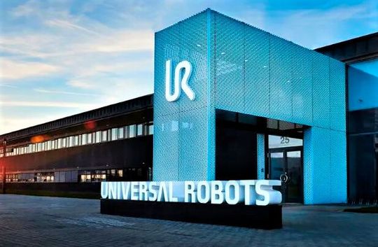 Rekord gebrochen! Universal Robots (UR), der dänische Spezialist für Leichtbau-Cobots, hat mit 311 Millionen US-Dollar in 2021 seinen bisher größten Jahresumsatz eingefahren.(Bild:  Universal Robots)