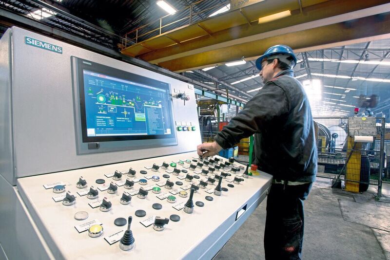 Mit der durchgängigen Siemens-Lösung konnte Ferpinta Energieeinsparungen in Höhe von rund 10 % erzielen. (Siemens)