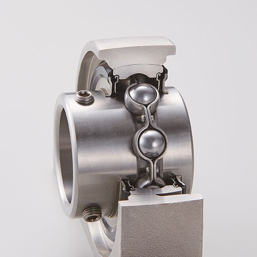 Technisch überzeugt die Serie durch mehrere Schutzmechanismen: Eine Dichtlippe am Schleuderring wehrt Flüssigkeiten zuverlässig ab. Ergänzend dazu sorgen insgesamt vier Dichtlippen sowie das vollständig vorgefettete Design für exzellenten Schutz.(Bild:  FYH)