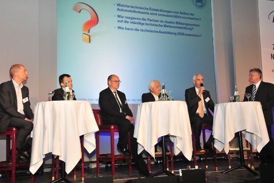 In einem weiteren Forrum diskutierten die Teilnehmer darüber, wie sich die Ausbildung bis zum Jahr 2020 verändern wird. (Archiv: Vogel Business Media)