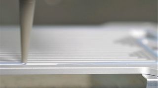 Brennstoffzellen-Stacks pfiffiger abdichten: Anders als sonst, werden für den Einsatz von entsprechenden Datron-Dosiersystemen keine teuren Werkzeuge benötigt. Und nicht nur das... (Datron)